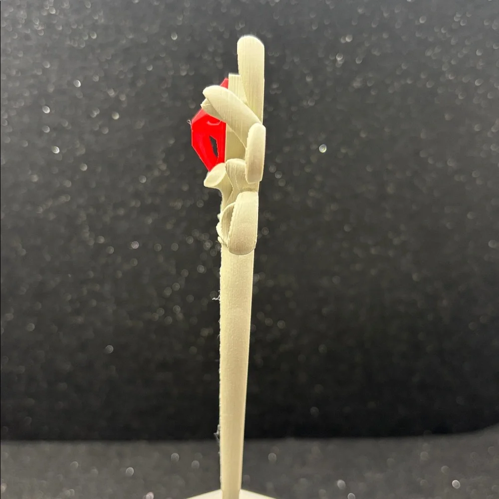 3D Printed Ornate Heart Hair Stick– Red Heart Gothic Floral Design - Picture 3 of 7